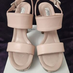 PLATFORM LEATHER HEELS SIZE 9 WITH SNAKE PRINT BY HALOGEN